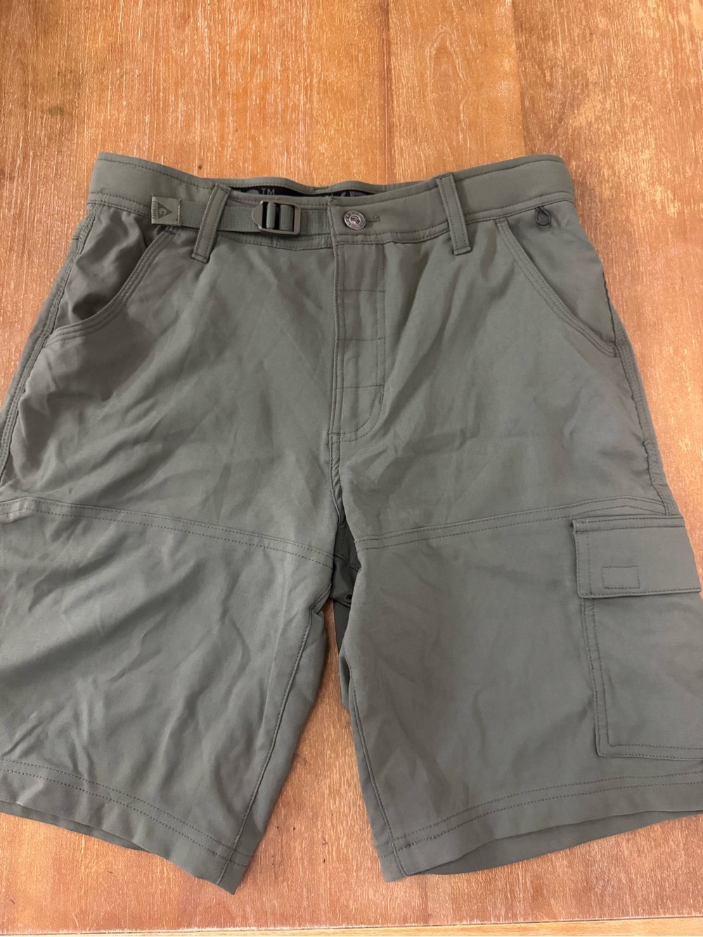 Gerry Olive Cargo Shorts with Utility Pockets